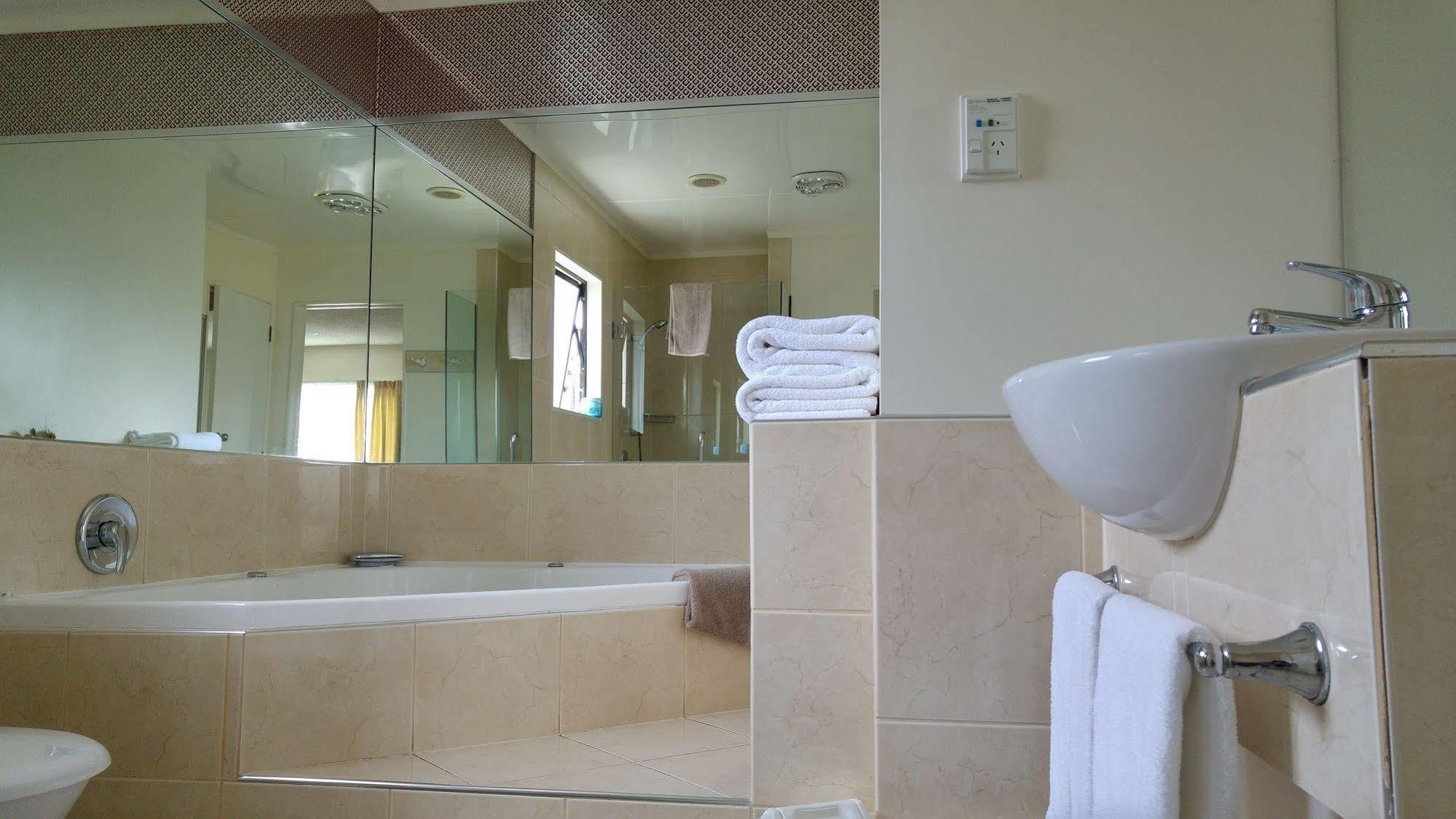 דרגאוויל Hobson'S Choice Motel מראה חיצוני תמונה